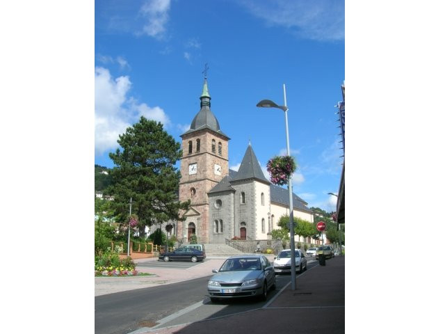 eglise-catholique-la-bresse eglise-catholique-la-bresse