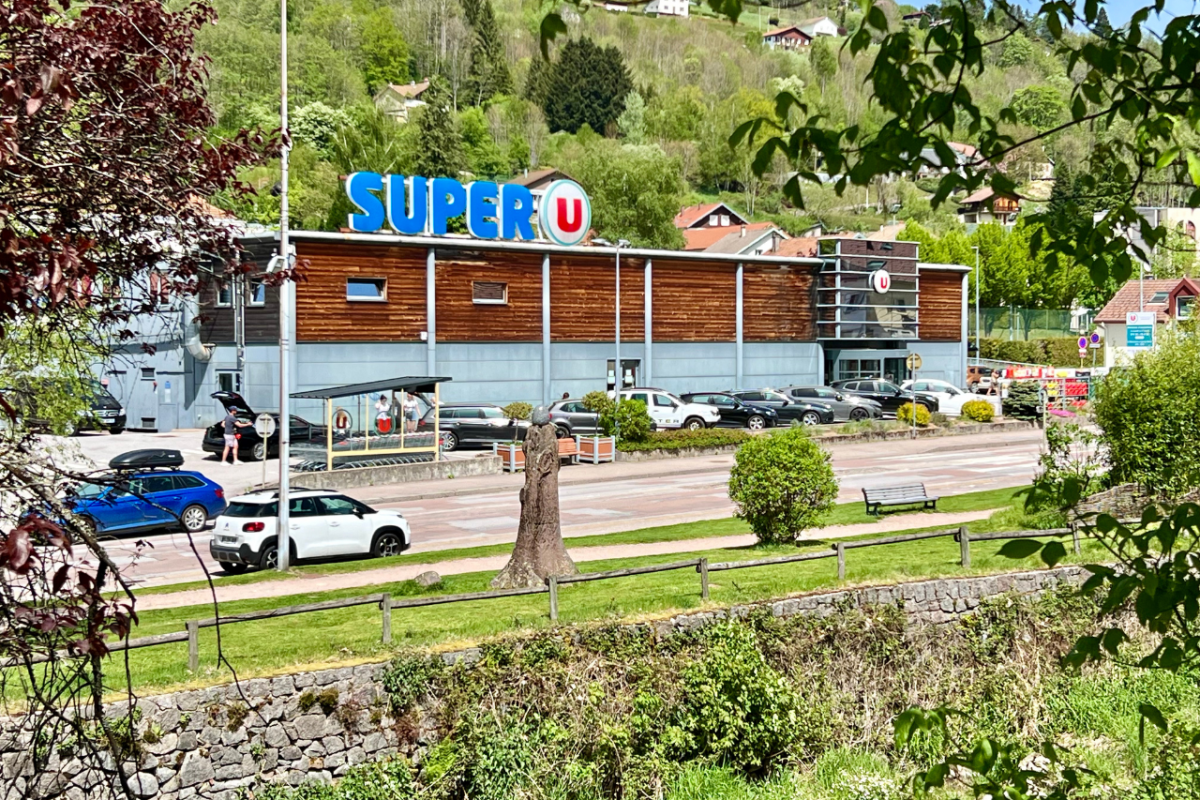 super-u-la-bresse-1