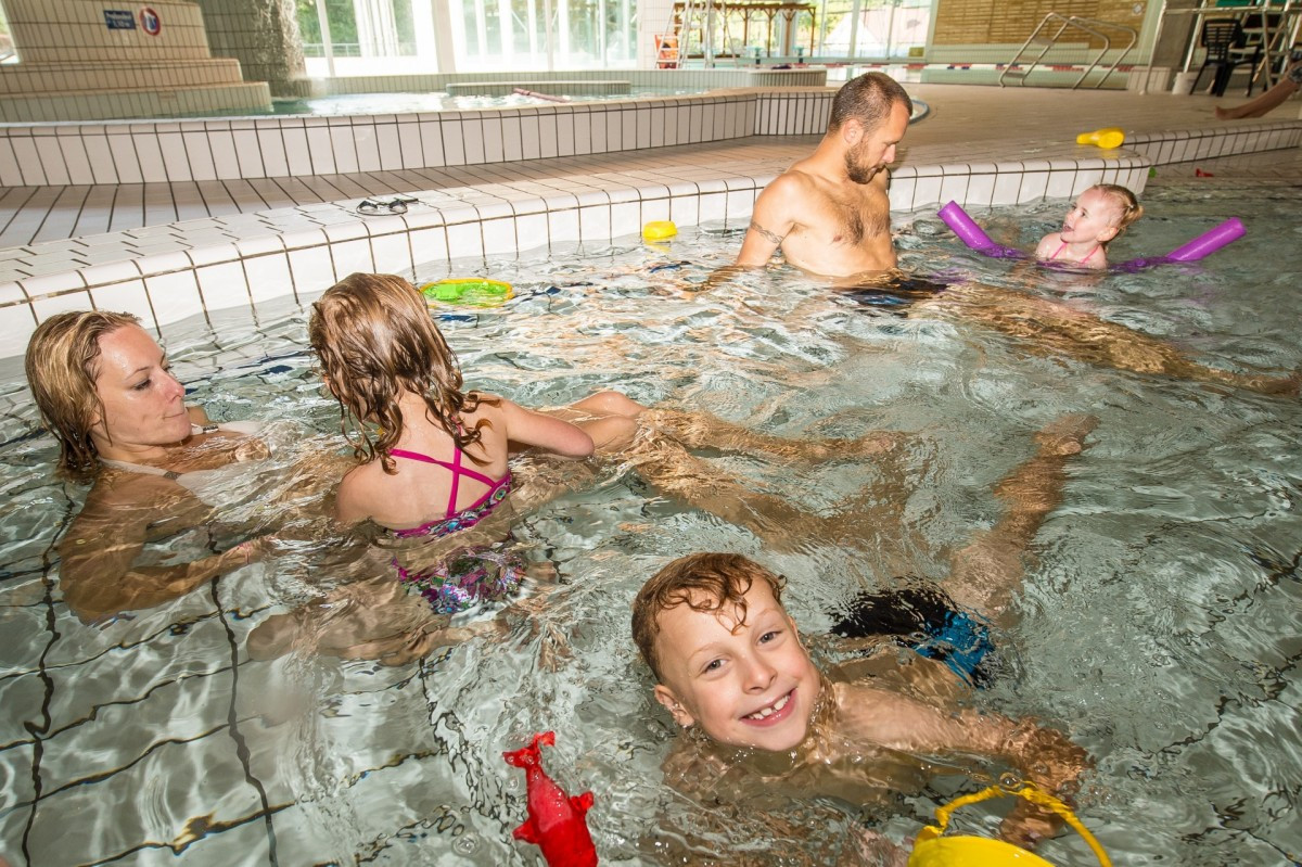 complexe-piscine-loisirs-la-bresse-5 complexe-piscine-loisirs-la-bresse-5