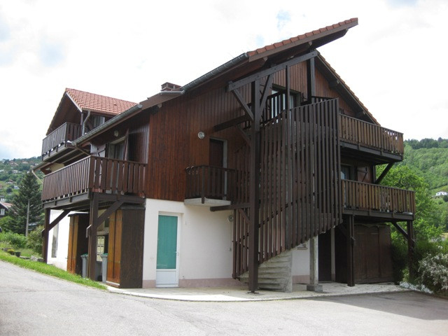 Appartement 4 personnes - Moutier des Fées  - centre-ville et balcon ensoleillé - La Bresse Hautes Vosges