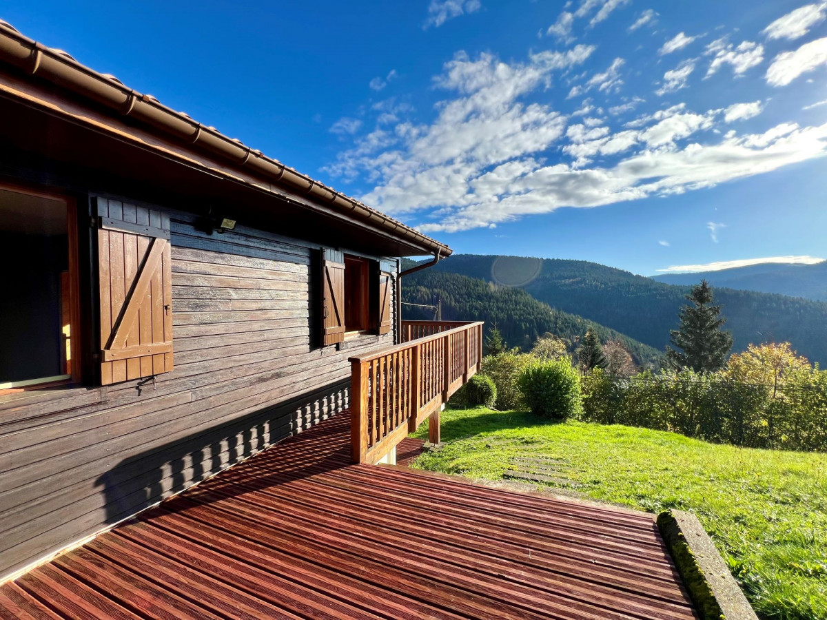 Chalet 6 personnes La Bresse Hautes Vosges _Col du Brabant_@Gauthier Bervard OTCLBHV Chalet 6 personnes La Bresse Hautes Vosges _Col du Brabant_@Gauthier Bervard OTCLBHV