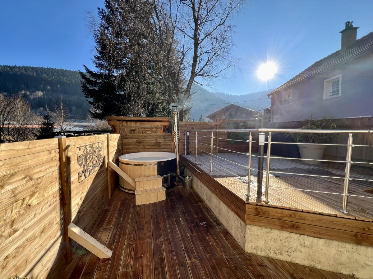 Maison mitoyenne 6 personnes - 130m² - Perce Neige Bien-être - La Bresse Hautes Vosges Maison mitoyenne 6 personnes - 130m² - Perce Neige Bien-être - La Bresse Hautes Vosges