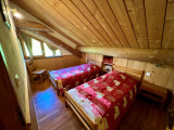 chambres-haut - Chalet 12 personnes - La Bresse Hautes Vosges - La fuste des écureuils - Basse sur le rupt - © Gauthier Bervard OTCLBHV Chalet 12 personnes - La Bresse Hautes Vosges - La fuste des écureuils - Basse sur le rupt
