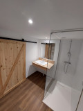 Salle de bain ch1 1er etage Célina FERME 14 Personnes - Gîte de Viaux Fontaine - Saulxures La Bresse Hautes Vosges